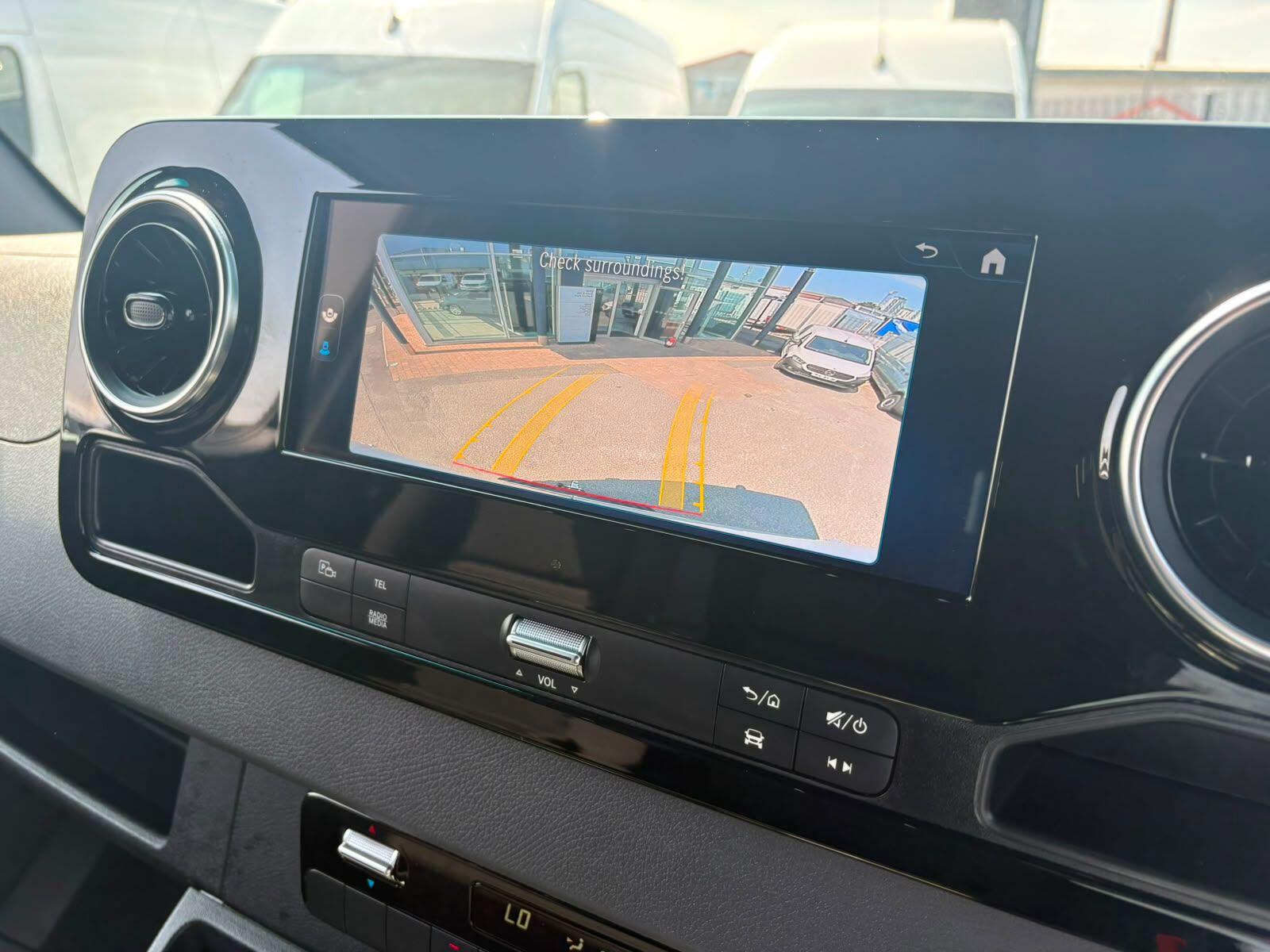 Mercedes-Benz eSprinter